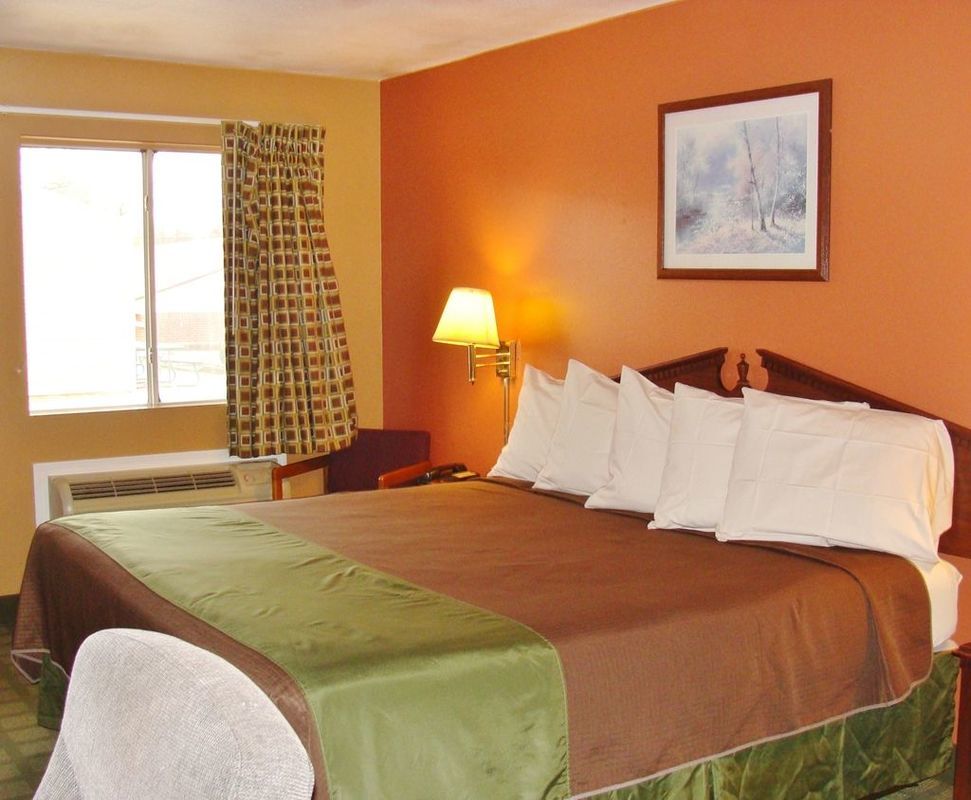 Americas Best Value Inn And Suites Siloam Springs Bilik gambar